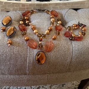 Chic Amber and Gold Beaded Necklace Set with bracelet 3 pieces